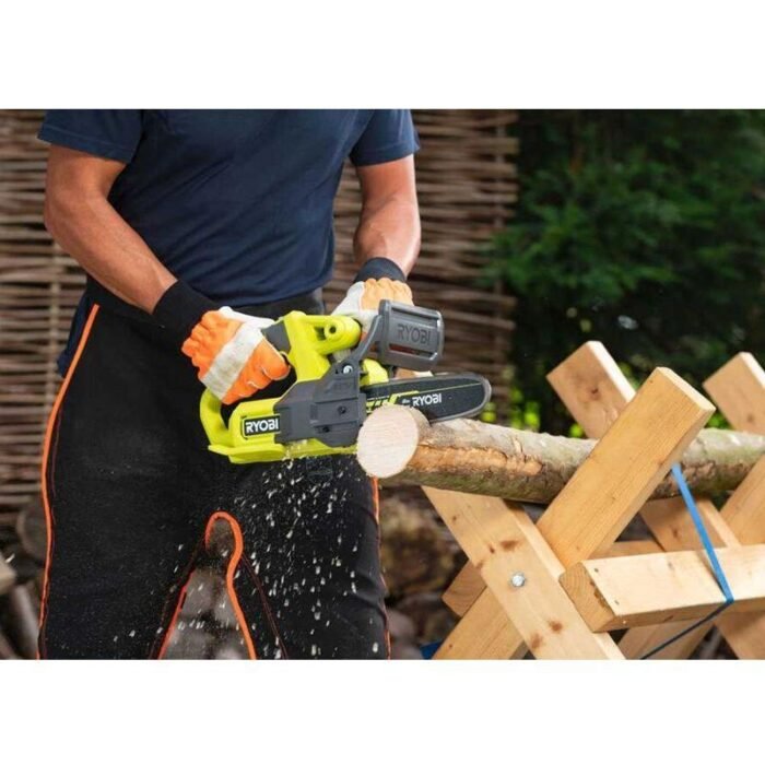 motosierra-compacta-18v-1x25ah-con-barra-de-20cm-one-ryobi-3.jpg motosierra-compacta-18v-1x25ah-con-barra-de-20cm-one-ryobi-3.jpg